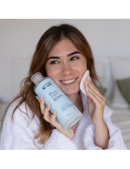 MOISTURIZING MICELLAR WATER