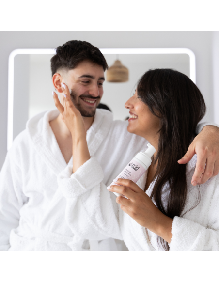 MOUSSE NETTOYANTE OXYGÉNANTE